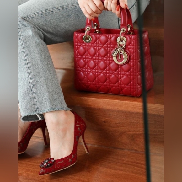 Like NEW!!! Christian Dior Lady Dior Bag Cannage Quilt Lambskin Medium - Picture 3 of 16